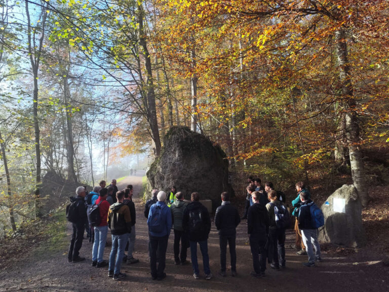 Führung von GrünStadtZürich über ökologische Themen auf dem Uetliberg